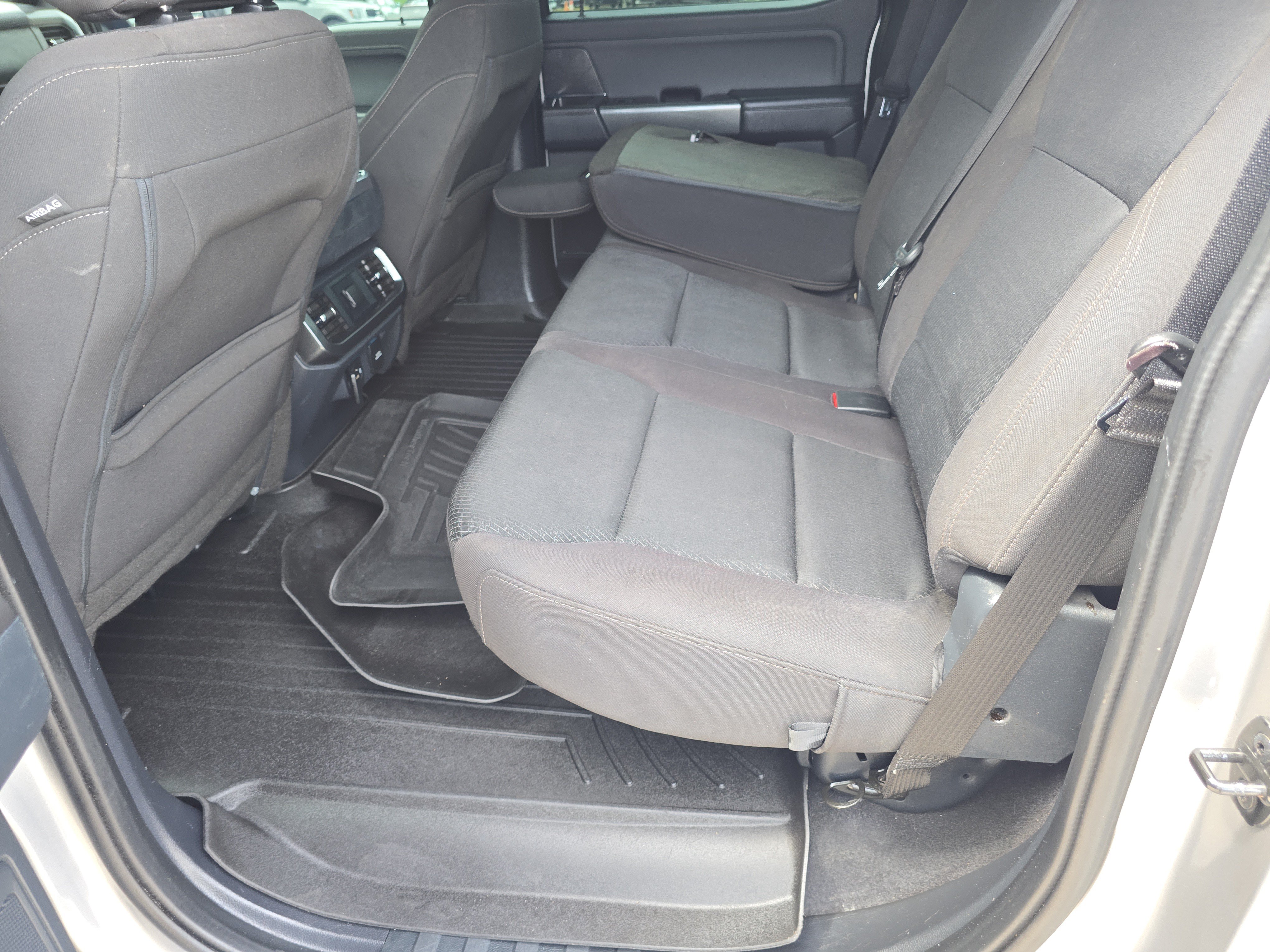 Used 2023 Ford F150 XLT w/ Equipment Group 302A High RWD image 16