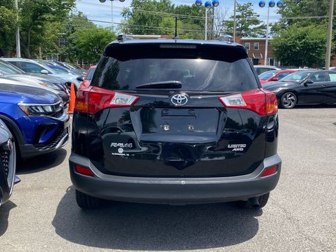 Used 2014 Toyota RAV4 Limited w/ Technology Package AWD/4WD image 4