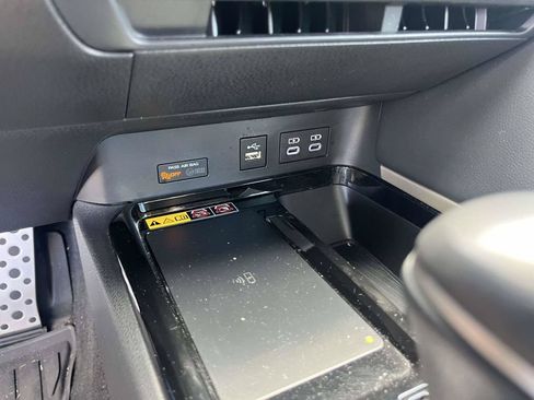 Used 2025 Toyota Camry XSE FWD image 26