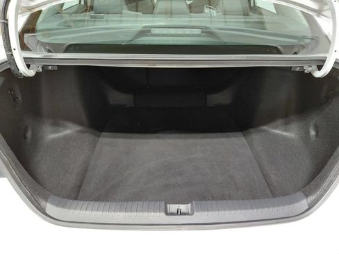 Used 2024 Honda Accord EX image 39