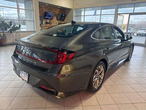 Used 2020 Hyundai Sonata SEL w/ Premium + Sunroof Package FWD image 12
