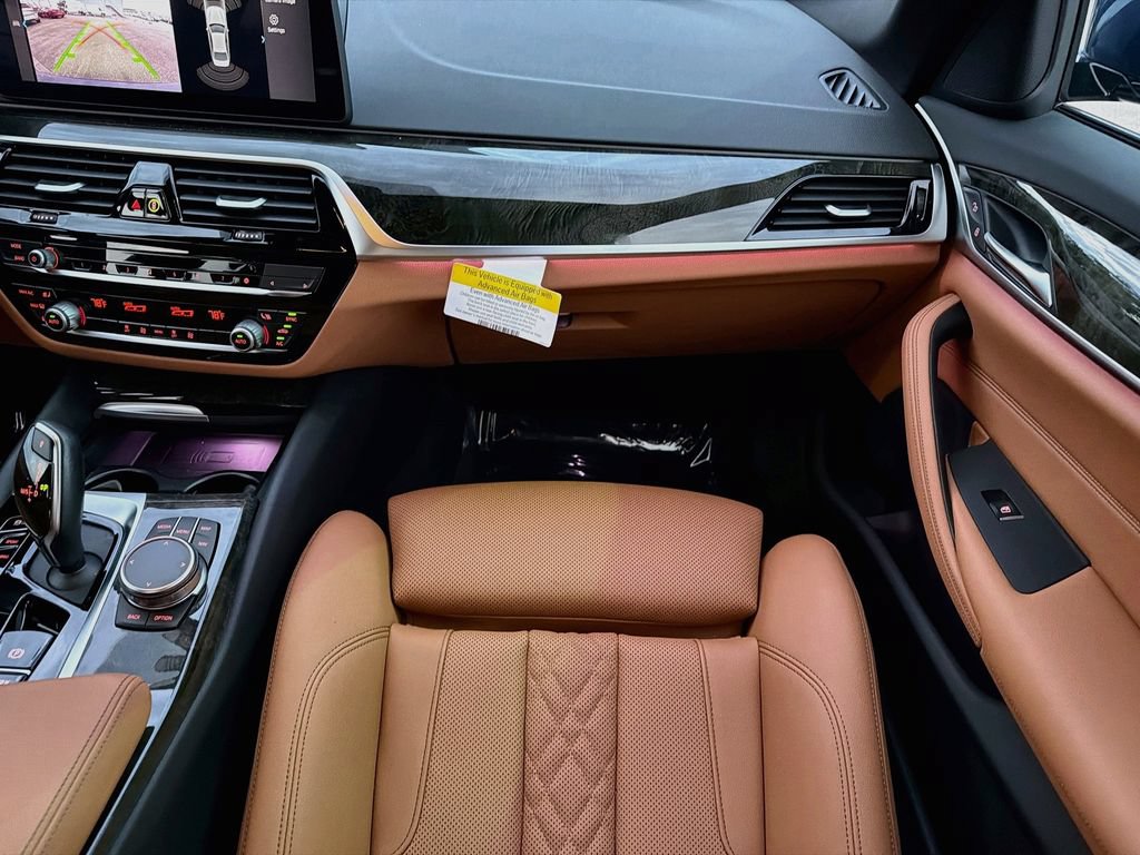 Used 2023 BMW 530e RWD image 18
