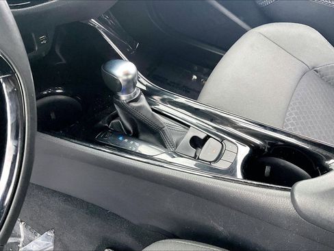 Used 2022 Toyota C-HR Nightshade image 22