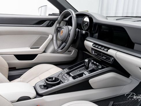 Used 2021 Porsche 911 Carrera image 41
