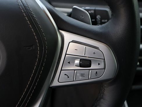 Used 2023 BMW X7 xDrive40i w/ Premium Package image 34