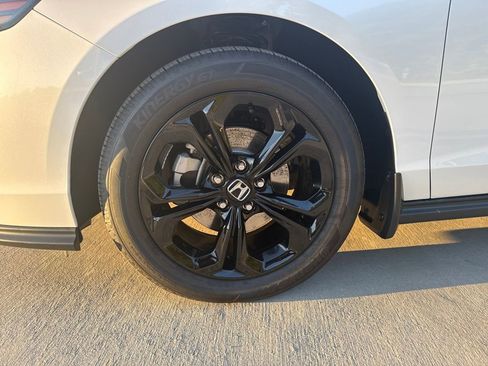 New 2025 Honda Accord SE image 14