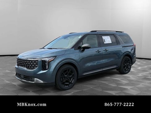 Used 2025 Kia Carnival SX w/ SX Dark Edition Package image 1