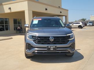 Used 2024 Volkswagen Atlas SEL Premium R-Line AWD/4WD video 2