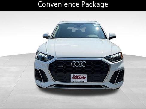 Used 2023 Audi Q5 2.0T Premium w/ Convenience Package AWD/4WD image 2