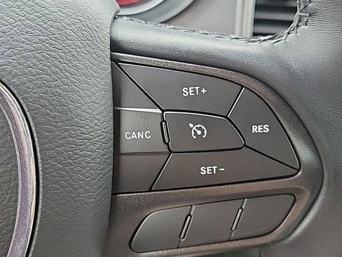 Used 2023 Dodge Charger SXT image 17