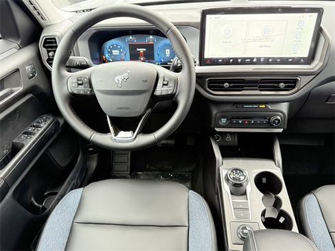 New 2025 Ford Bronco Sport Outer Banks image 11