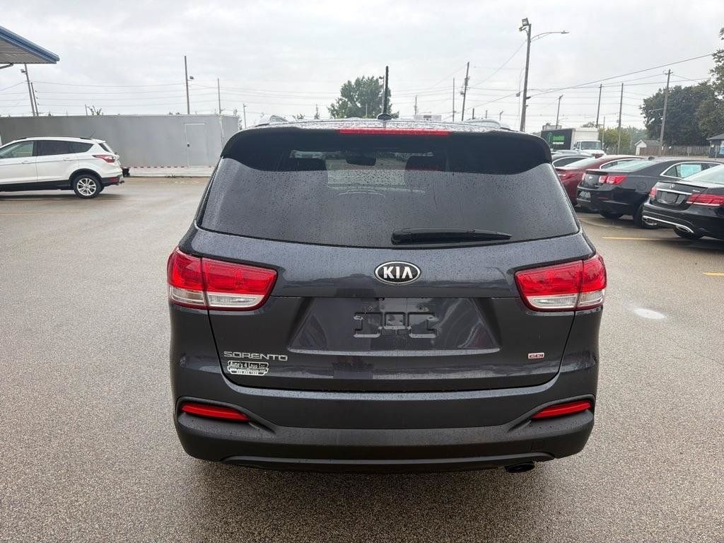 Used 2016 Kia Sorento AWD image 7