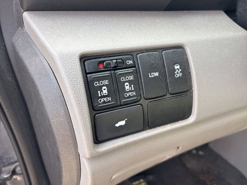 Used 2015 Honda Odyssey EX-L image 20