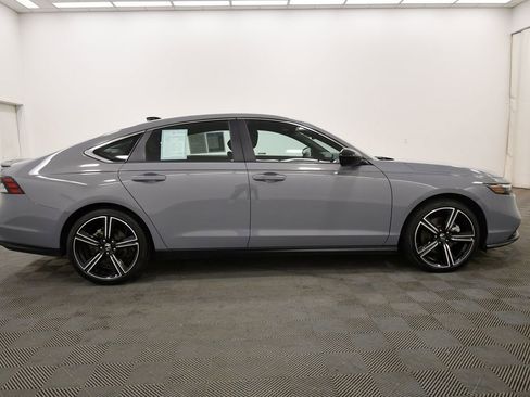 Certified 2023 Honda Accord Sport image 9