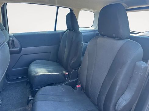 Used 2014 MAZDA MAZDA5 Sport image 7