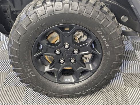 Used 2023 Jeep Wrangler Willys image 8