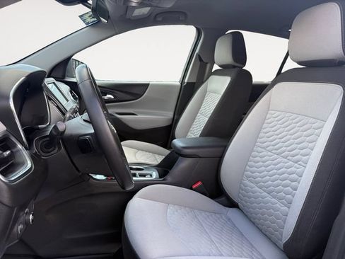 Used 2018 Chevrolet Equinox LT AWD/4WD image 9