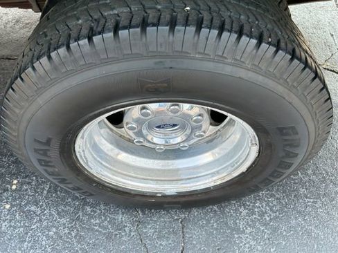 Used 2007 Ford F350 Lariat RWD image 16