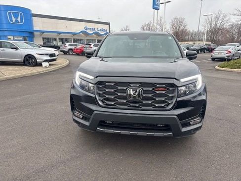 Used 2025 Honda Ridgeline TrailSport image 3
