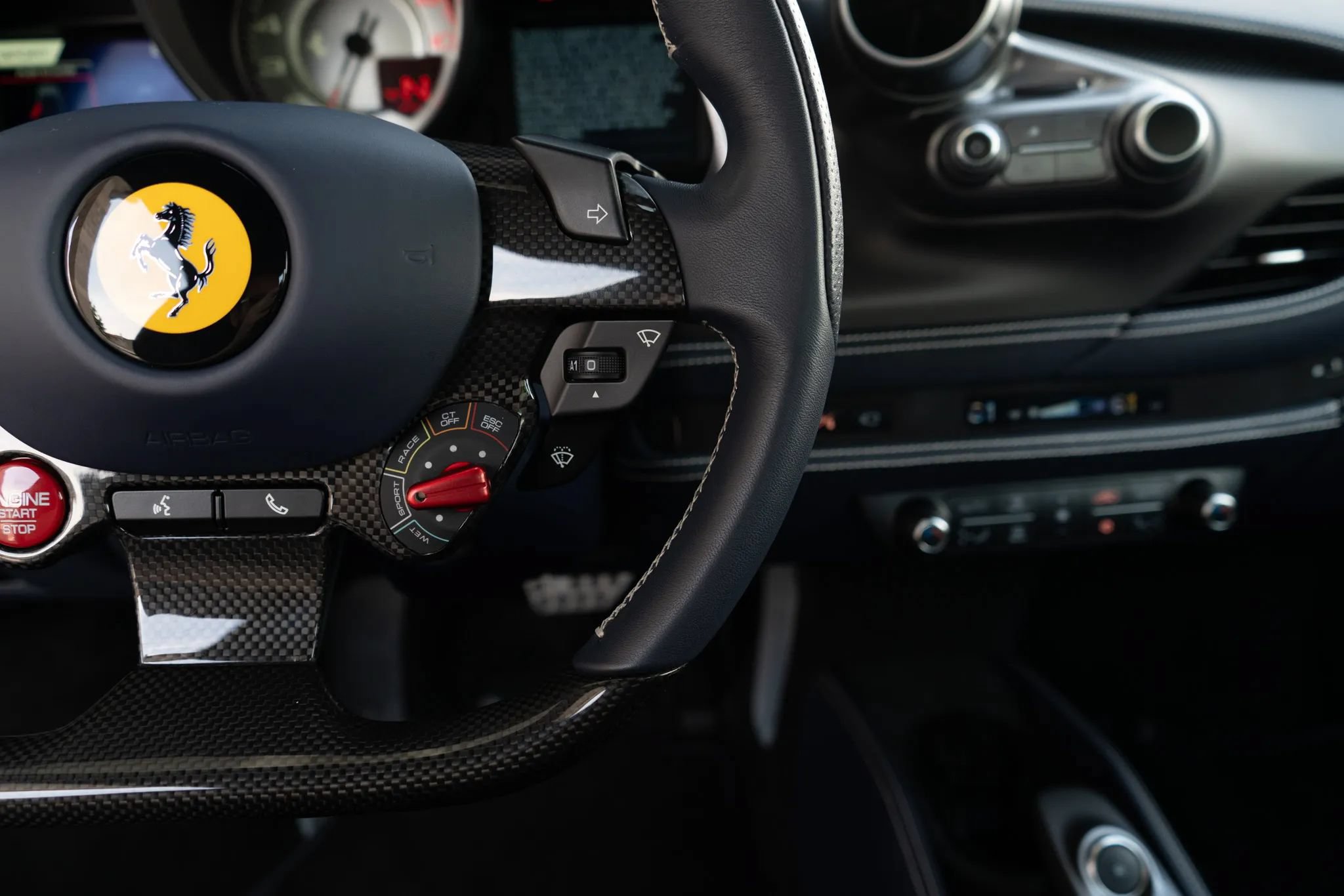 Used 2022 Ferrari F8 Tributo RWD image 27