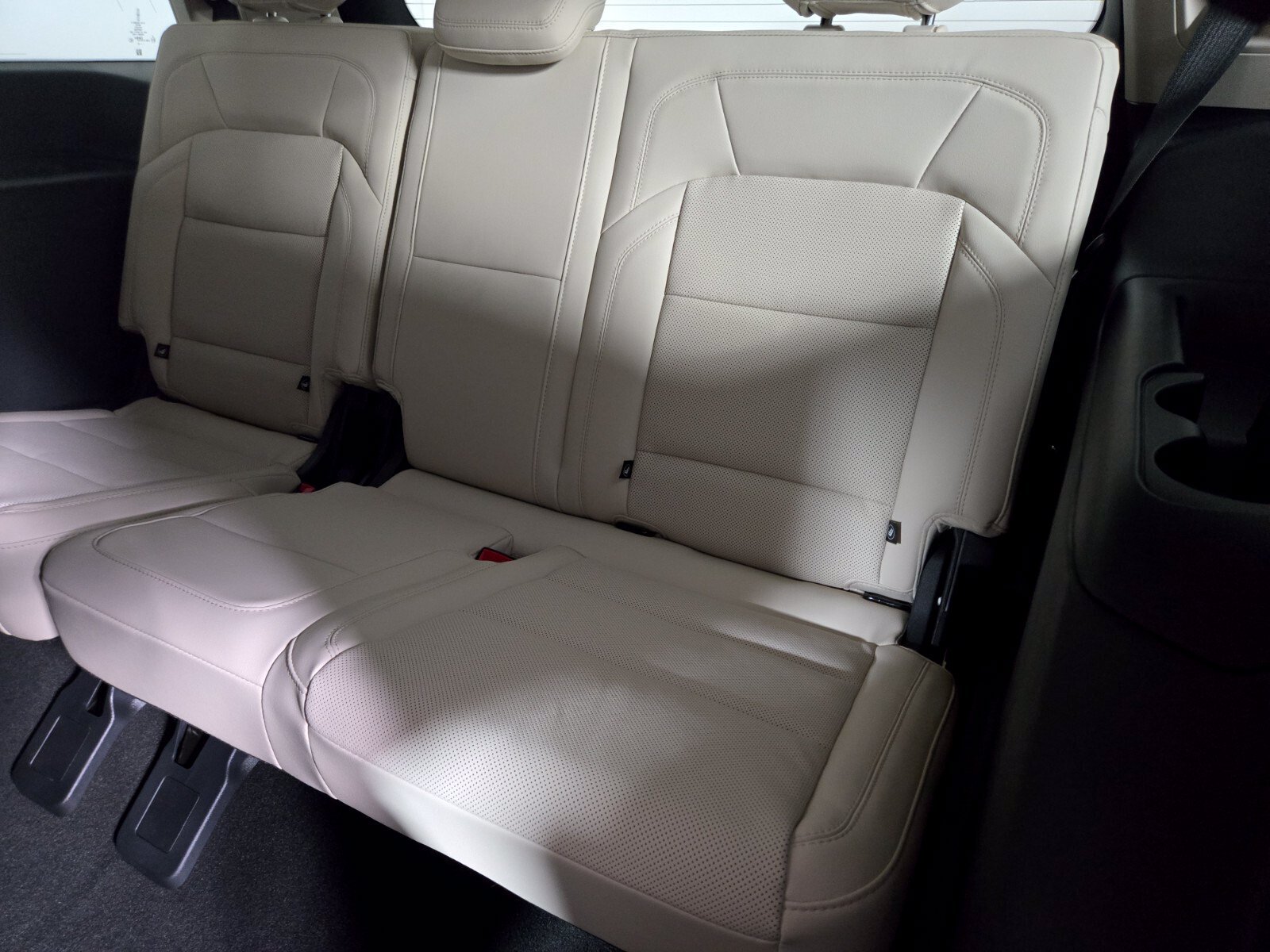 New 2027 Lincoln Navigator Premiere AWD/4WD image 14