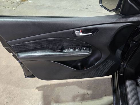 Used 2016 Dodge Dart SXT FWD image 22