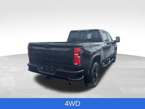 Used 2025 Chevrolet Silverado 2500 LT w/ Trail Boss Package image 4