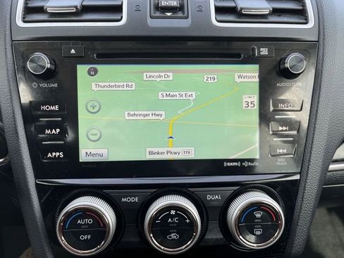 Used 2018 Subaru Forester 2.5i Touring image 22