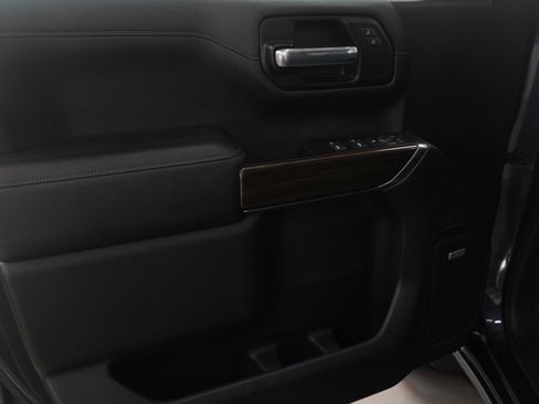 Used 2019 Chevrolet Silverado 1500 RST w/ All-Star Edition image 24