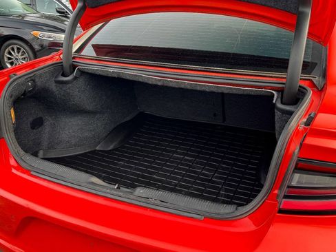 Used 2016 Dodge Charger R/T w/ Plus Group image 17