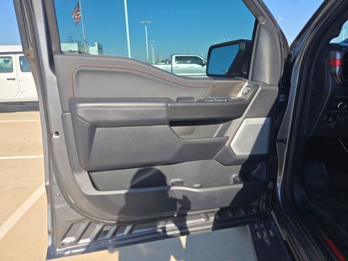 Used 2025 Ford F150 Raptor AWD/4WD image 12