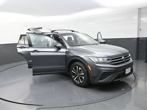 Used 2023 Volkswagen Tiguan S FWD image 31