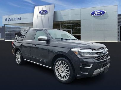 Used 2023 Ford Expedition Platinum