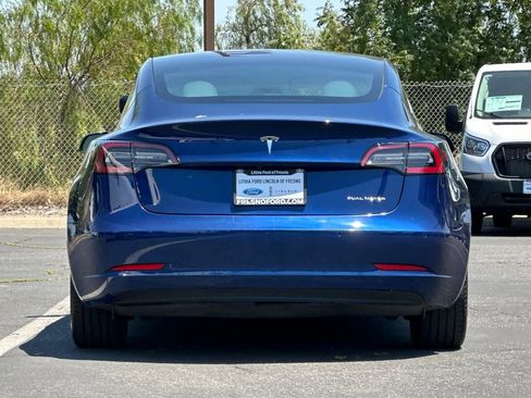 Used 2022 Tesla Model 3 Long Range AWD/4WD image 7