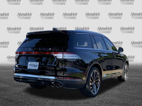 Used 2025 Lincoln Aviator Reserve w/ Illumination Package RWD image 10