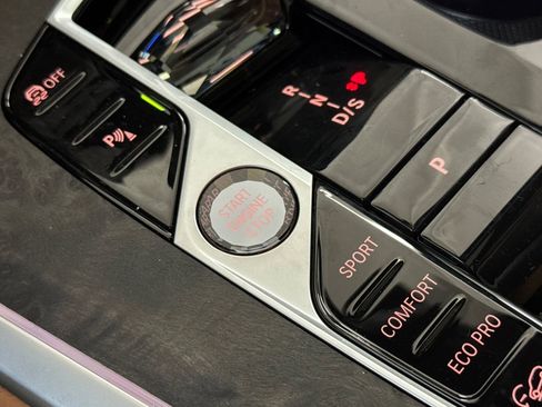 New 2026 BMW X5 xDrive40i w/ Executive Package image 29