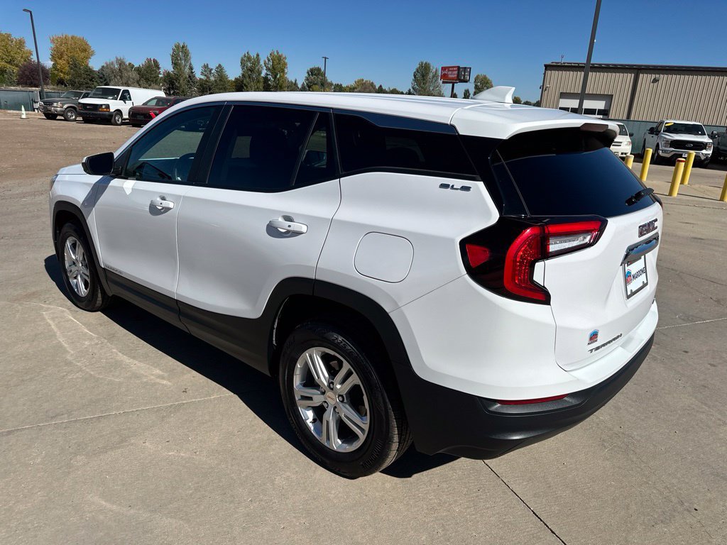 Certified 2024 GMC Terrain SLE AWD/4WD image 34