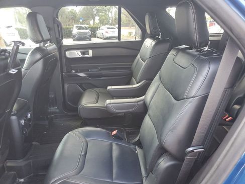 Used 2020 Ford Explorer ST w/ ST Street Pack image 15