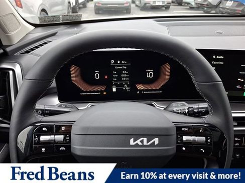 New 2026 Kia Sorento S image 14