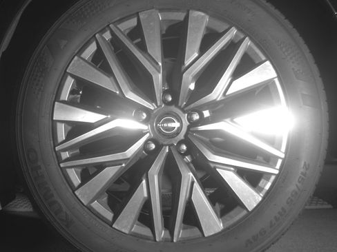 Used 2025 Nissan Altima 2.5 SV image 14