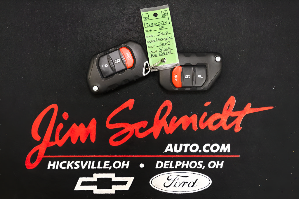 Used 2024 Jeep Wrangler Unlimited Sport AWD/4WD image 36