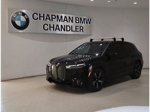 Certified 2023 BMW iX xDrive50 w/ Premium Package AWD/4WD image 1