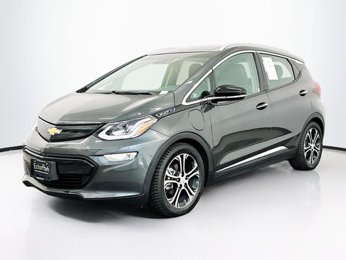 Used 2018 Chevrolet Bolt Premier w/ Driver Confidence II Package image 3