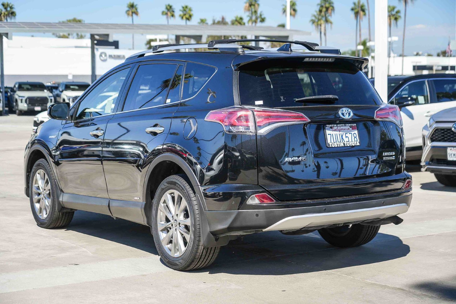Certified 2016 Toyota RAV4 Limited w/ Advanced Technology Package AWD/4WD image 8