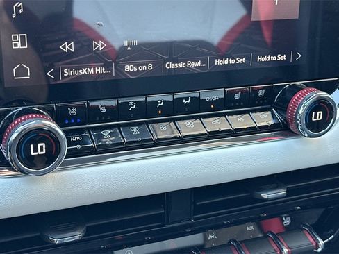 New 2025 GMC Canyon AT4 w/ AT4X Package image 17