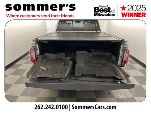 Used 2018 GMC Sierra 1500 SLT AWD/4WD image 21