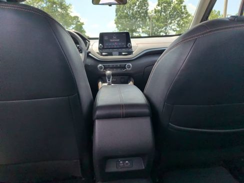 Used 2022 Nissan Altima 2.5 SR FWD image 30