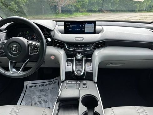Used 2023 Acura TLX w/ Technology Package FWD image 10