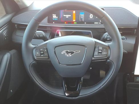 Used 2023 Ford Mustang Mach-E Premium image 23