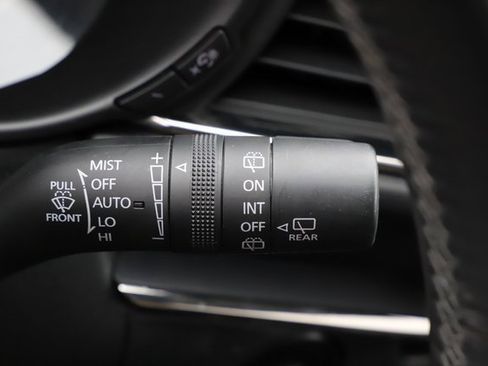 Used 2025 MAZDA CX-30 AWD 2.5 S w/ Preferred Package image 33